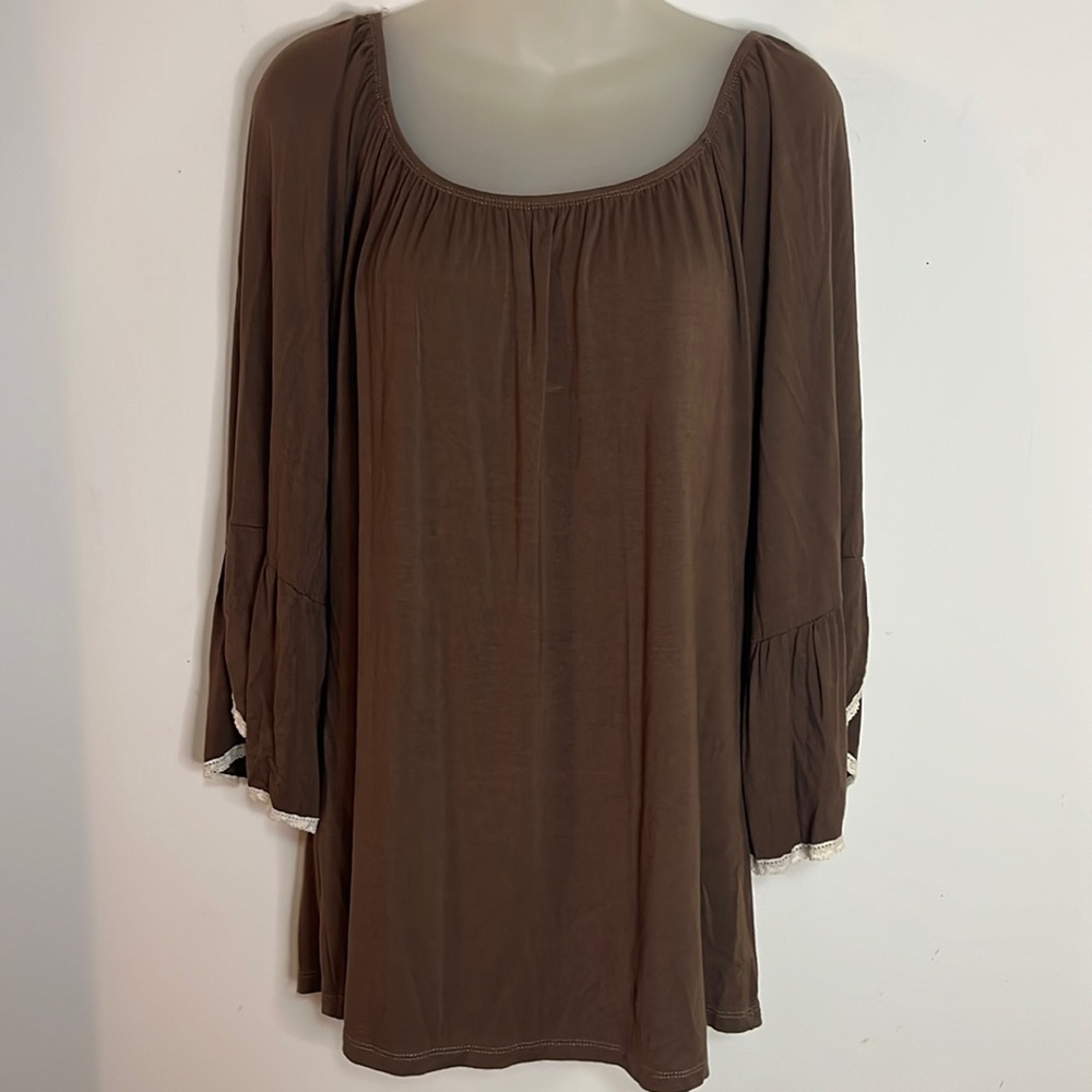 2B Together Chocolate Brown 3/4 Bell Sleeve Tunic Blouse